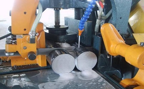 普定卧式带锯床的送料方式有哪几种？